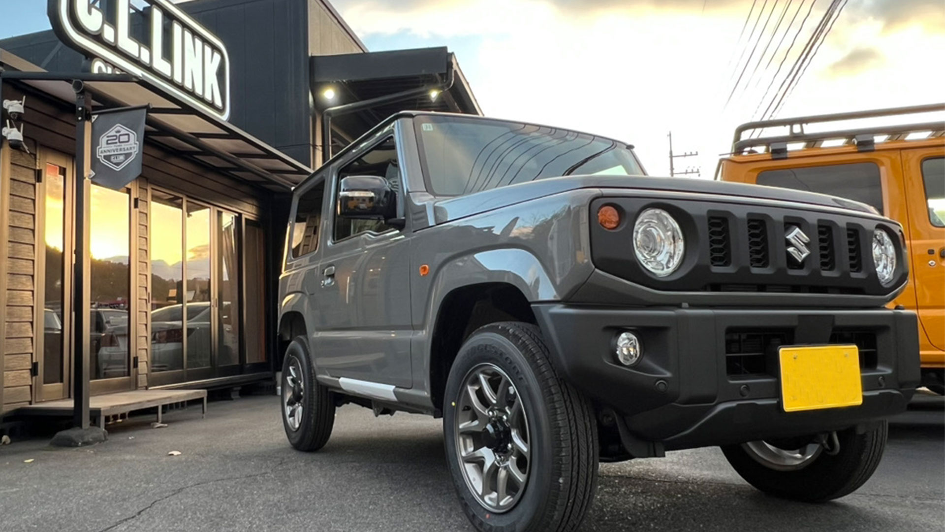 ついに「中期型」へ突入か？ジムニー5型徹底解説！カタログに載らない「走り」の進化とは